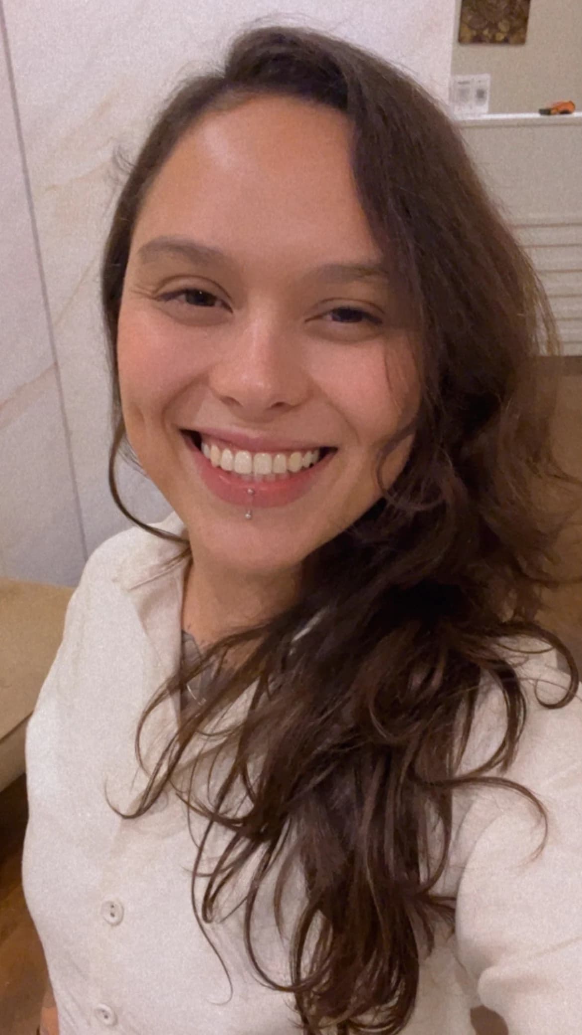 Imagem de topo do perfil de Yara Ribeiro