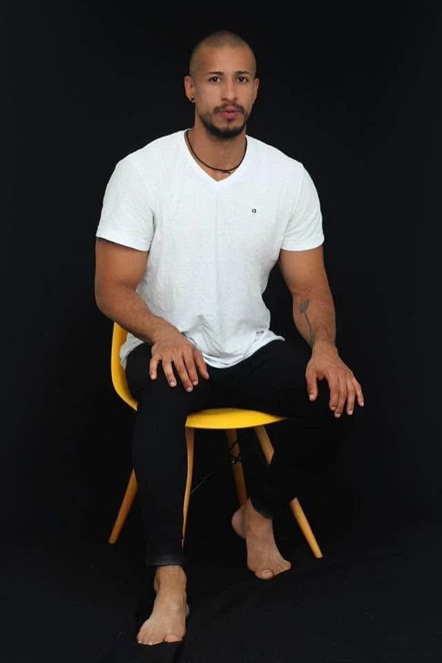 Ambiente de atendimento de Ravi Tejah 1